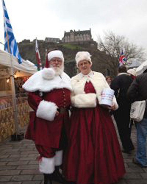 Mr & Mrs Claus Edinburg UK