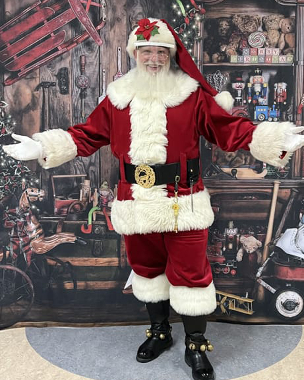 Santa Perry St. Albert AB